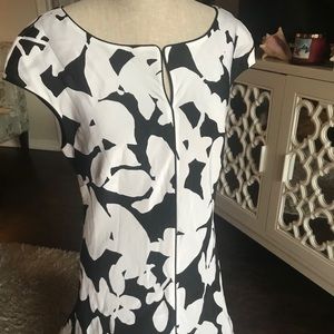 Size 6 St Johns Bay dress. Great condition!